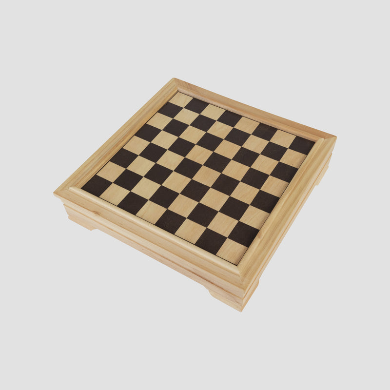 Mensa 7 in 1 Desktop Game Set showing checkers board